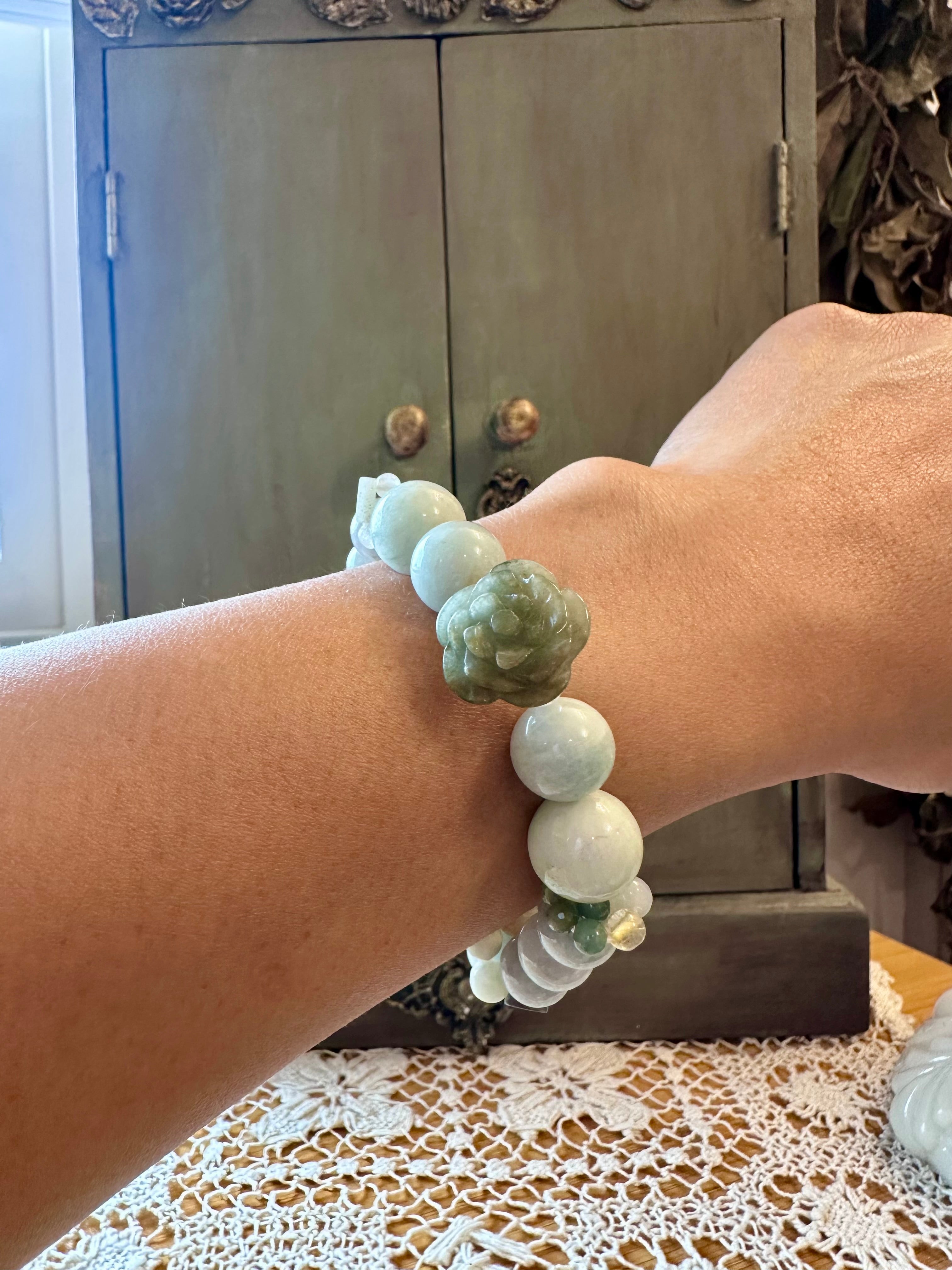 10-13mm High Quality Jadeite Bracelet Size 6.5 inches