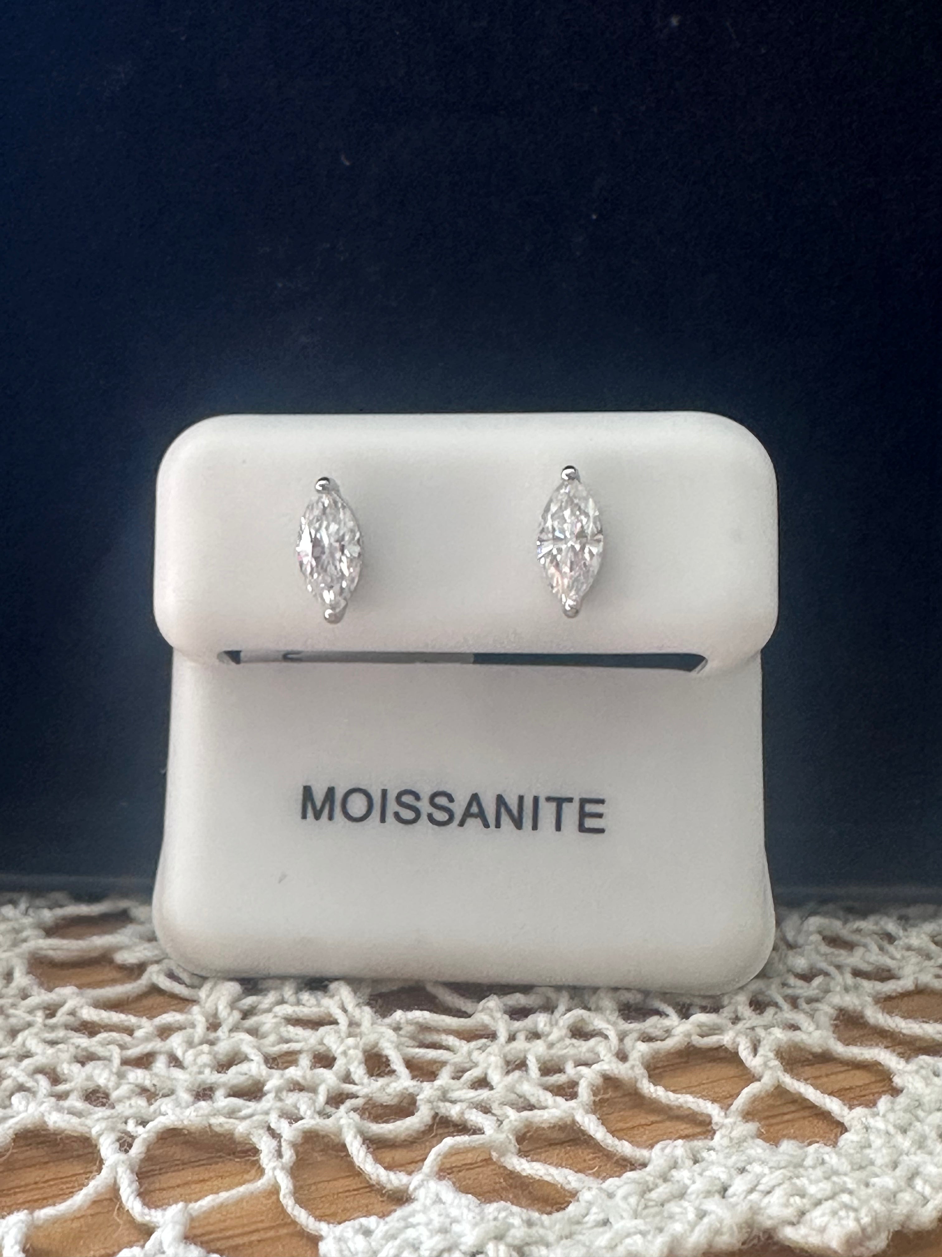 1.04ct Marquise Moissanite VVS1 Clarity set in Genuine Sterling Silver 925 Stud Earrings