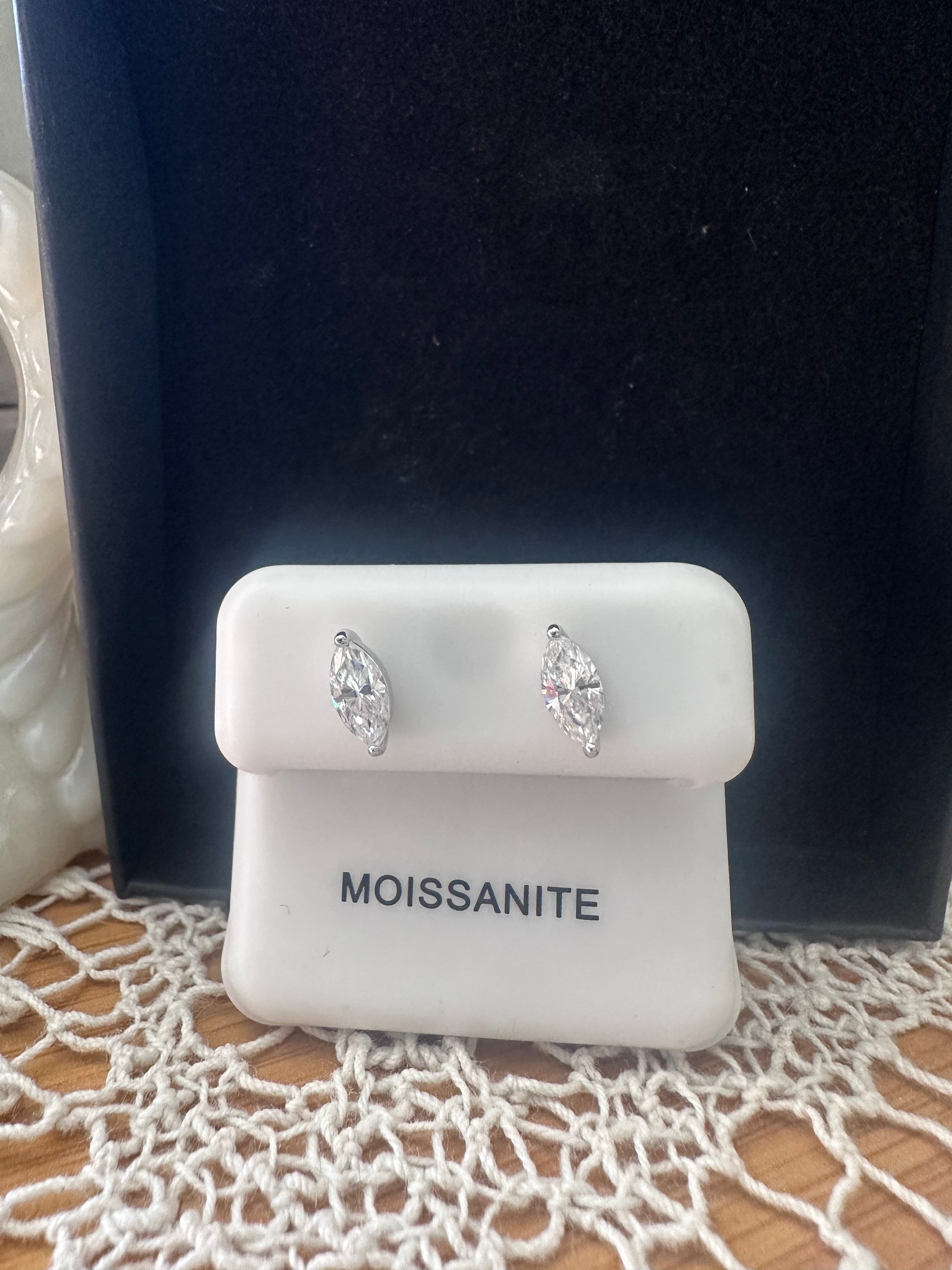 1.04ct Marquise Moissanite VVS1 Clarity set in Genuine Sterling Silver 925 Stud Earrings